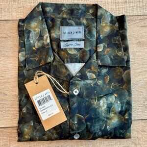 (NWTs) Stitch Note Men’s Button-Up/Short-Sleeve Shirt (Size M, "Darkfeather")